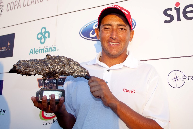 paulo-pinto-campeon-tla-hacienda-chicureo-2011