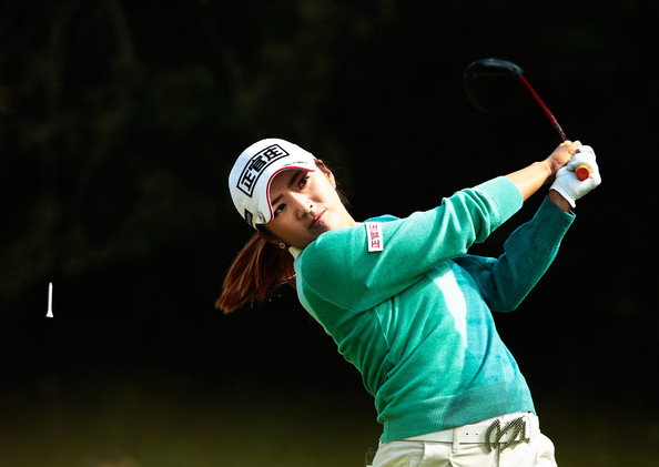 bomeeleemizunoclassicroundtwotxq_fxm277yl